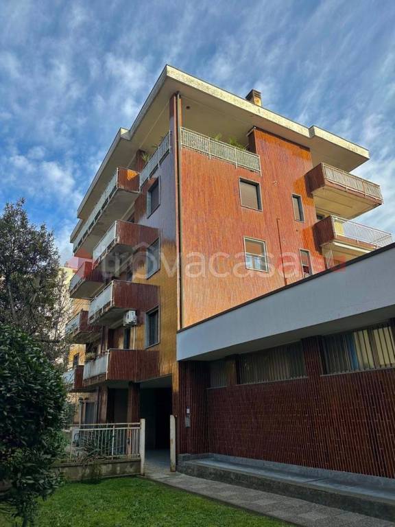 appartamento in vendita ad Opera
