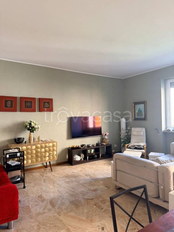 appartamento in vendita ad Opera