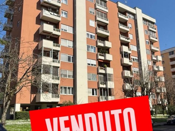 appartamento in vendita ad Opera
