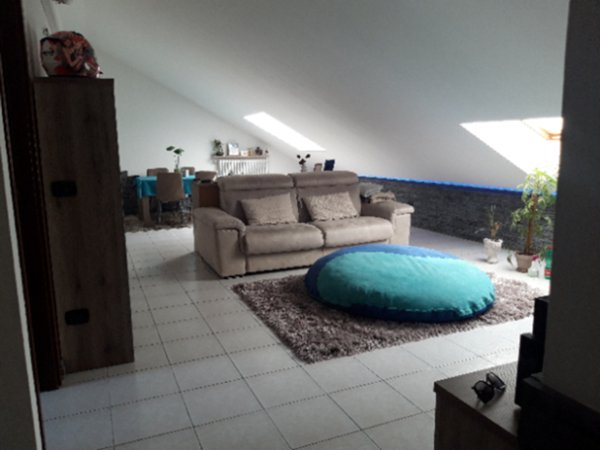 appartamento in vendita ad Ossona
