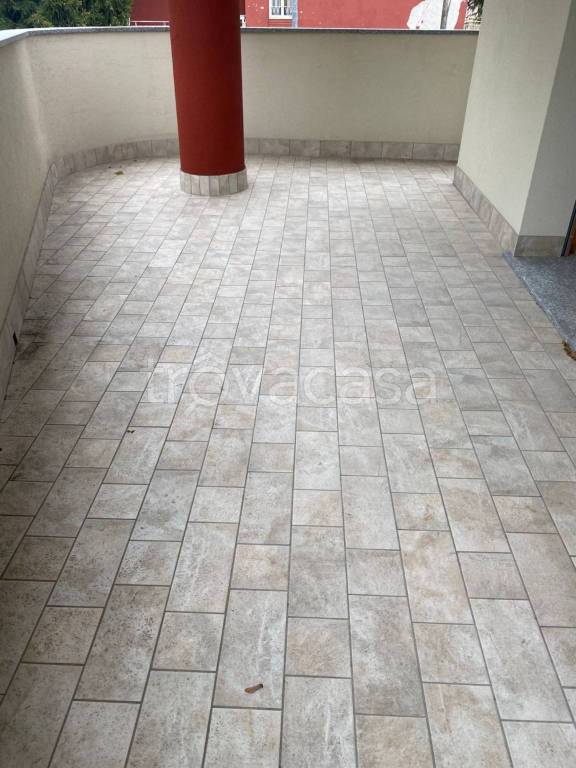 appartamento in vendita ad Ossona