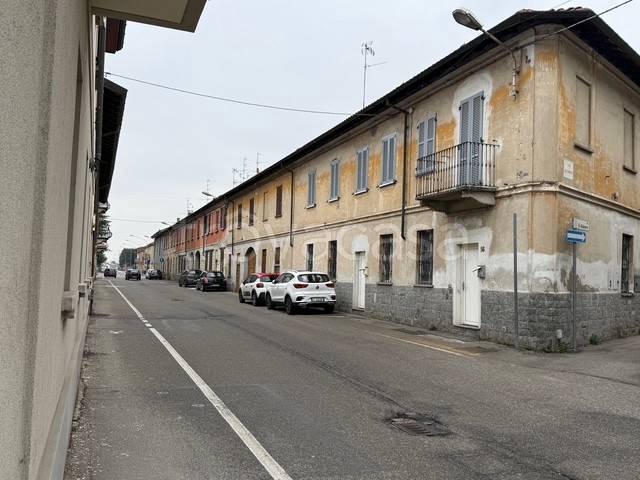 appartamento in vendita ad Ossona