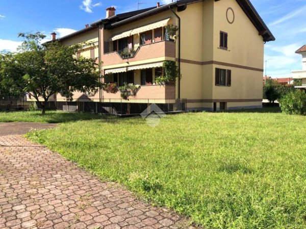 appartamento in vendita ad Ossona