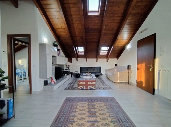 appartamento in vendita ad Ossona