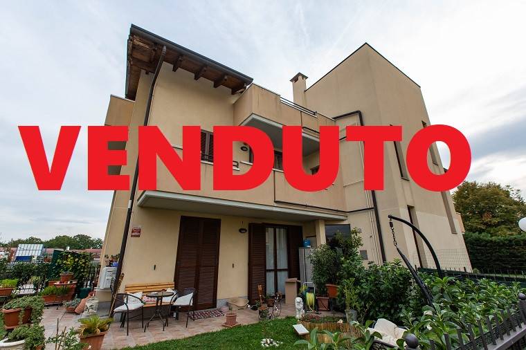 appartamento in vendita ad Ossona