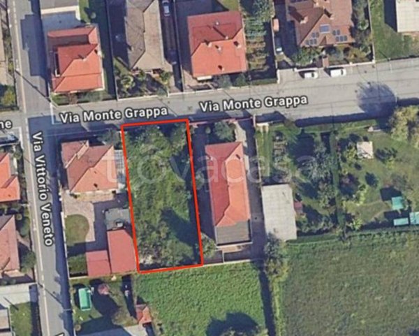 casa indipendente in vendita ad Ossona
