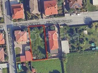villa in vendita ad Ossona