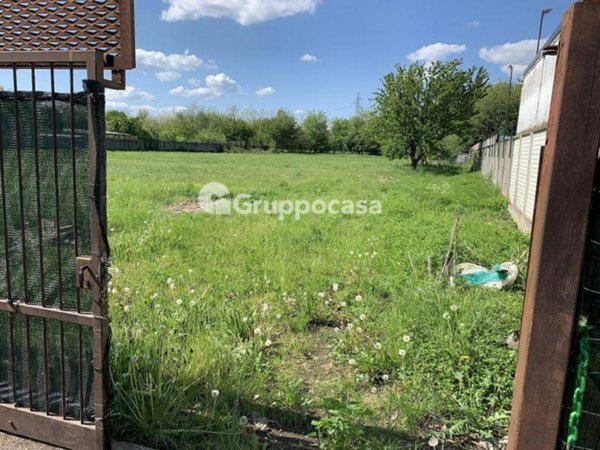 casa indipendente in vendita ad Ossona