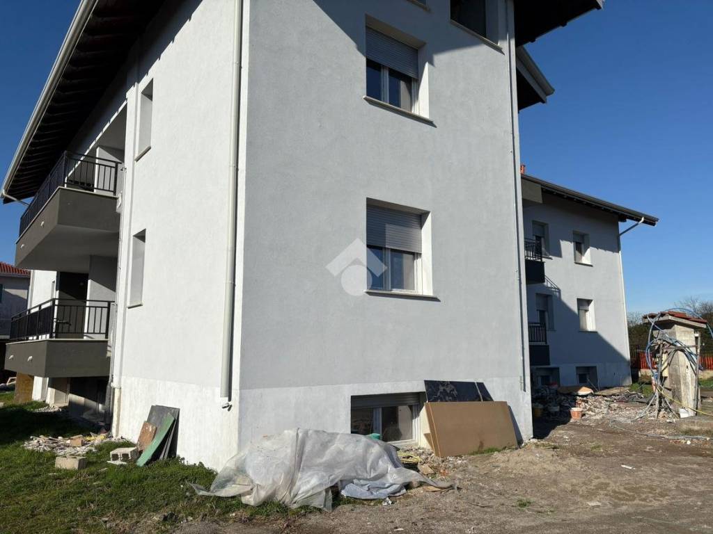 appartamento in vendita ad Ossona