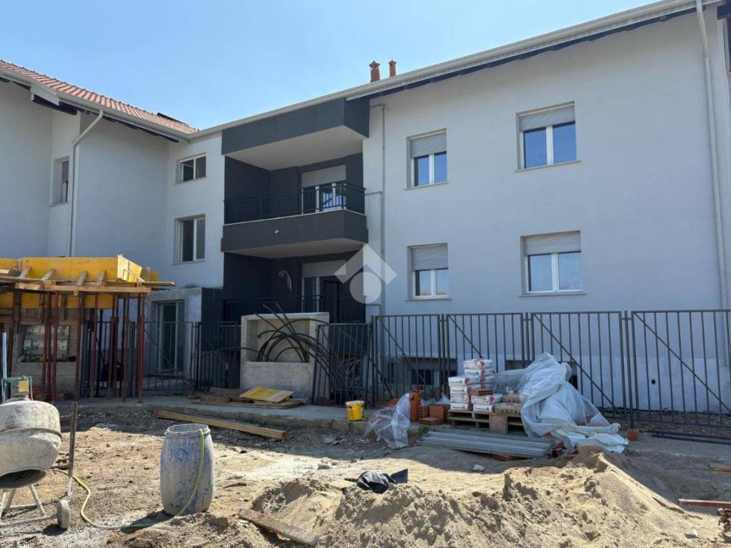 appartamento in vendita ad Ossona
