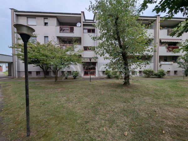 appartamento in vendita ad Ossona