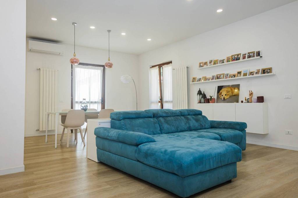 appartamento in vendita ad Ossona