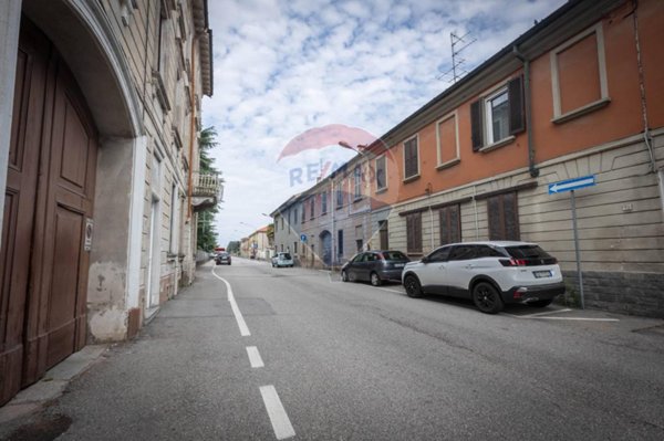 casa indipendente in vendita ad Ossona