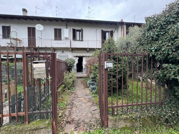 appartamento in vendita ad Ossona