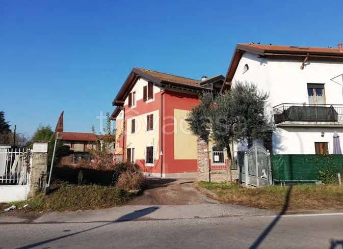 appartamento in vendita ad Ossona