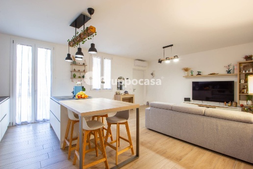 appartamento in vendita ad Ossona