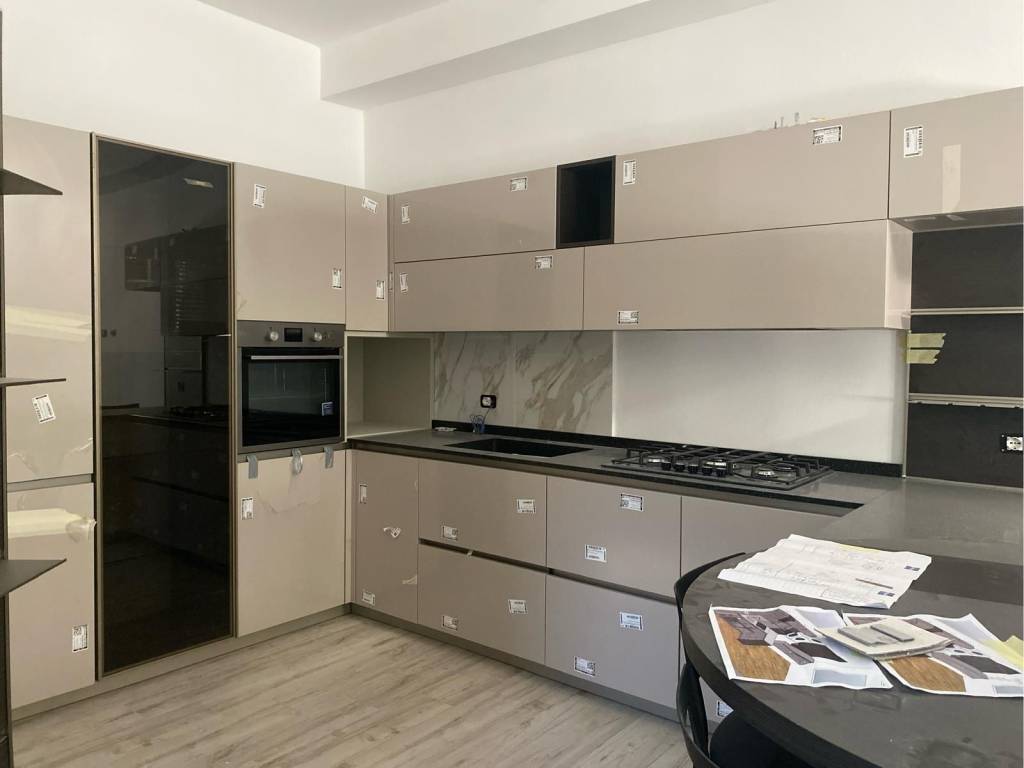 appartamento in vendita ad Ossona in zona Asmonte