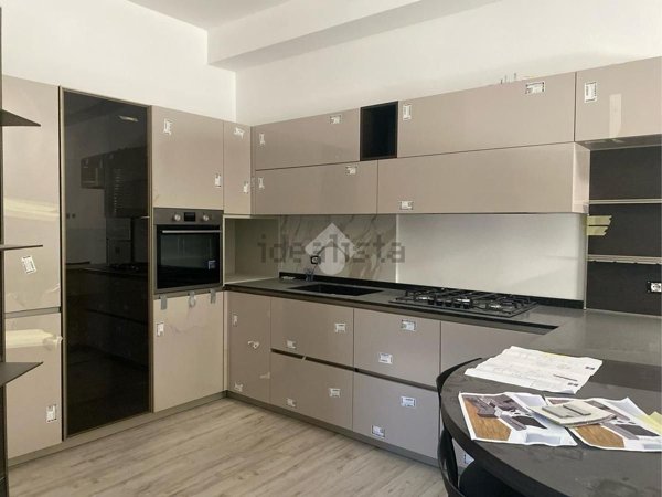 appartamento in vendita ad Ossona in zona Asmonte