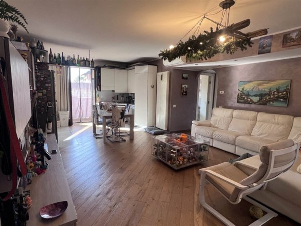 appartamento in vendita ad Ossona