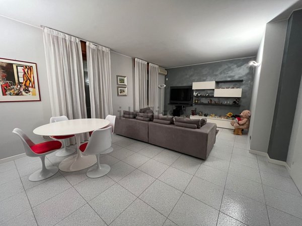 appartamento in vendita ad Ossona