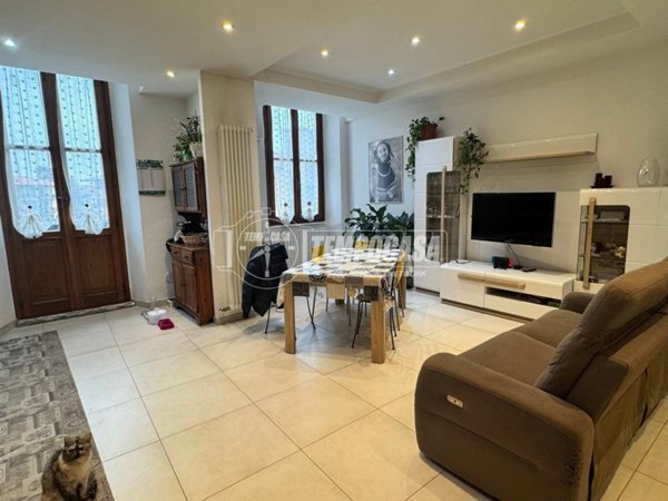 appartamento in vendita ad Ossona