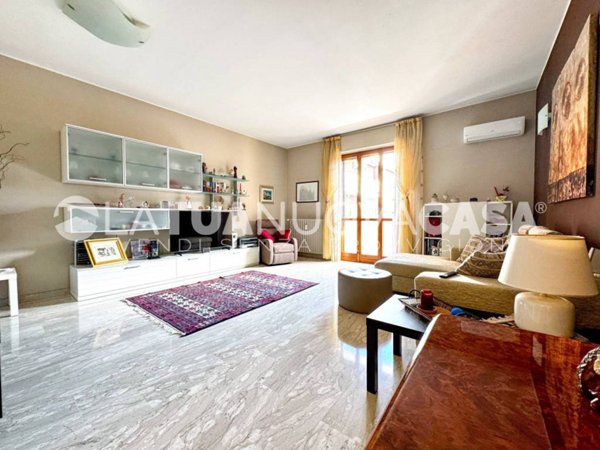 appartamento in vendita ad Ossona