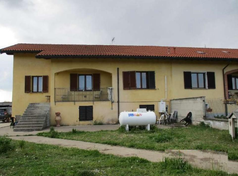 appartamento in vendita ad Ossona