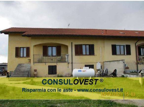 casa indipendente in vendita ad Ossona