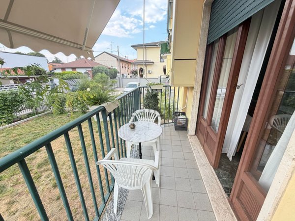 appartamento in vendita ad Ossona in zona Asmonte