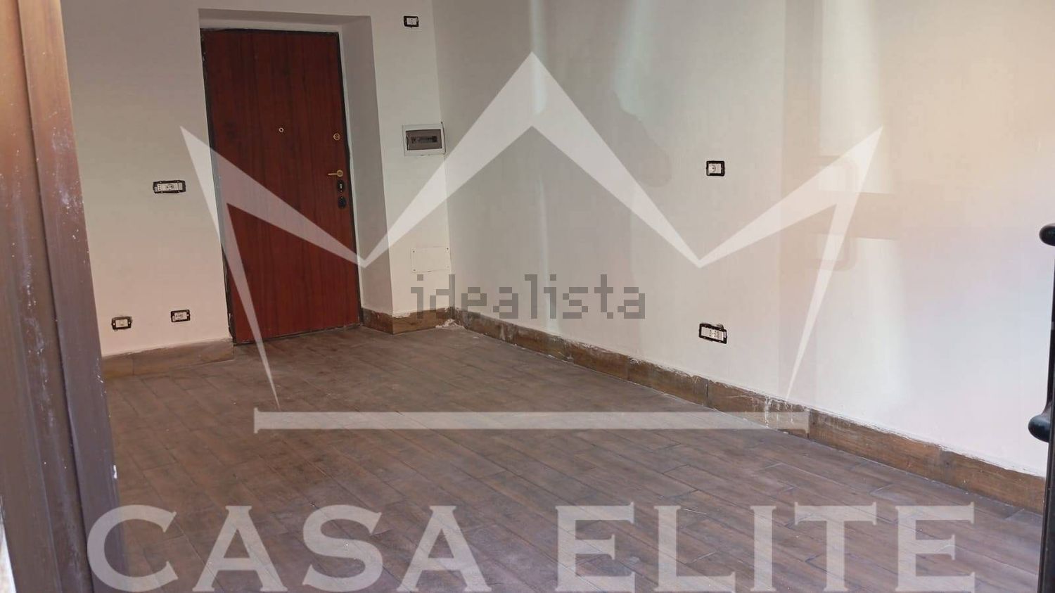 ufficio in vendita ad Ossona in zona Asmonte