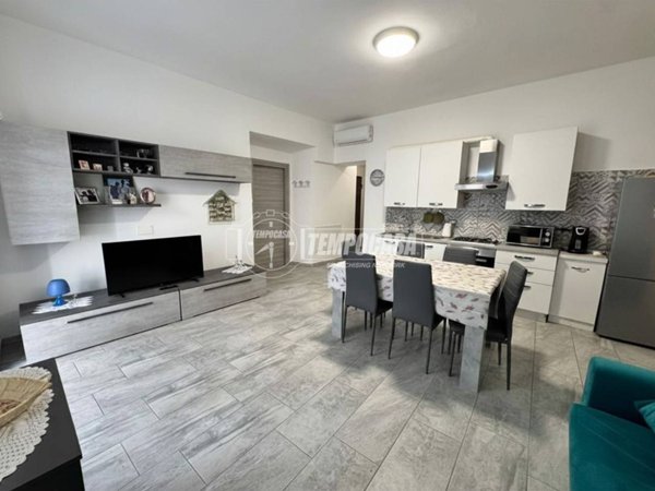 appartamento in vendita ad Ossona in zona Asmonte