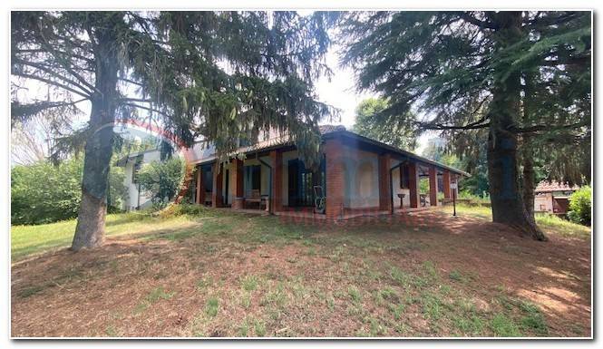 casa indipendente in vendita ad Ozzero