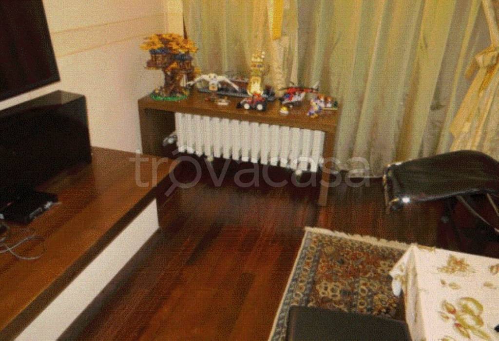 casa indipendente in vendita ad Ozzero