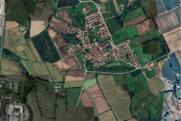 terreno agricolo in vendita ad Ozzero