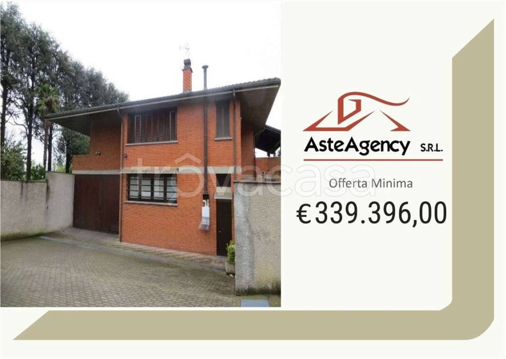 casa indipendente in vendita ad Ozzero