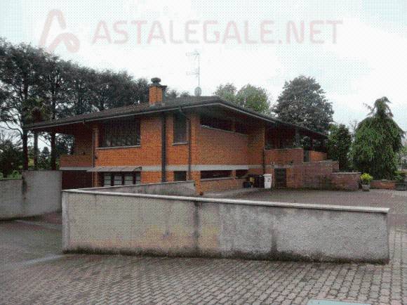 casa indipendente in vendita ad Ozzero