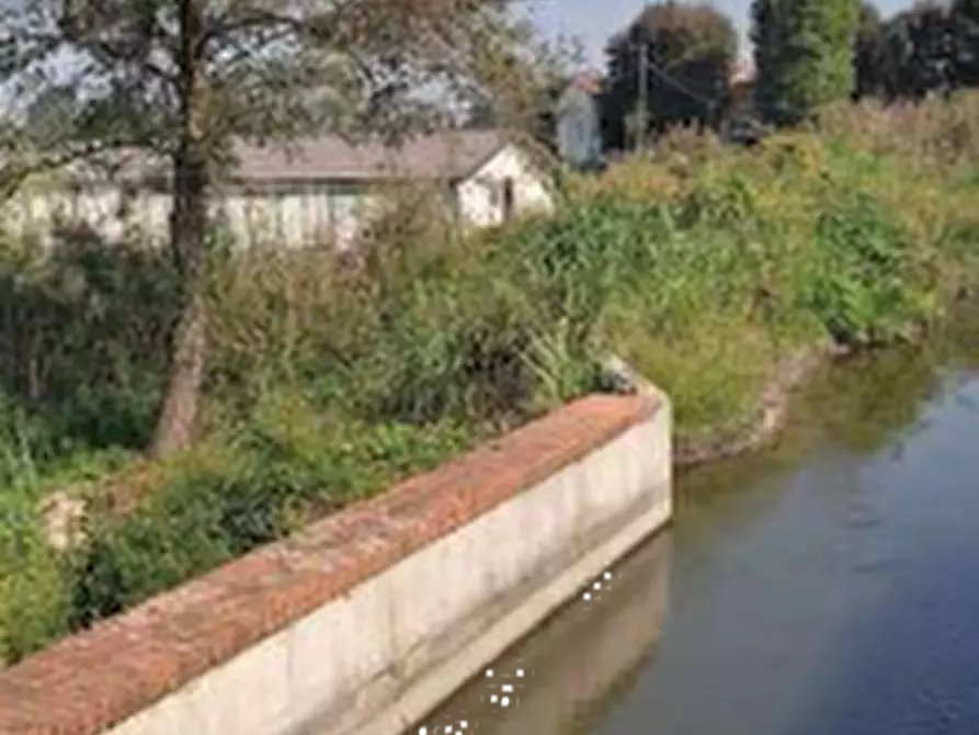 casale in vendita ad Ozzero
