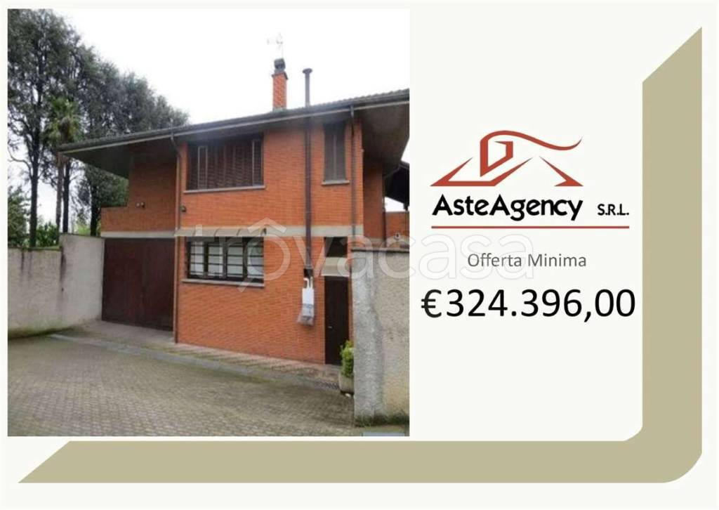casa indipendente in vendita ad Ozzero
