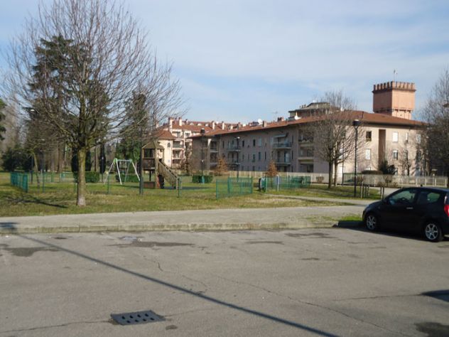 ufficio in vendita a Paderno Dugnano