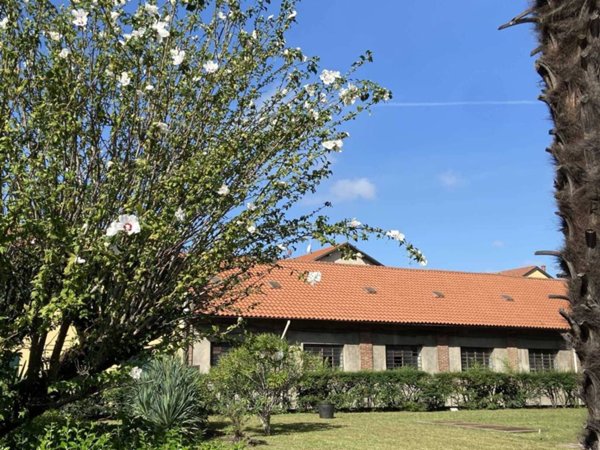 intera palazzina in vendita a Paderno Dugnano