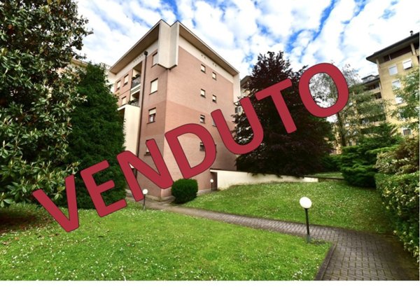 appartamento in vendita a Paderno Dugnano in zona Palazzolo Milanese
