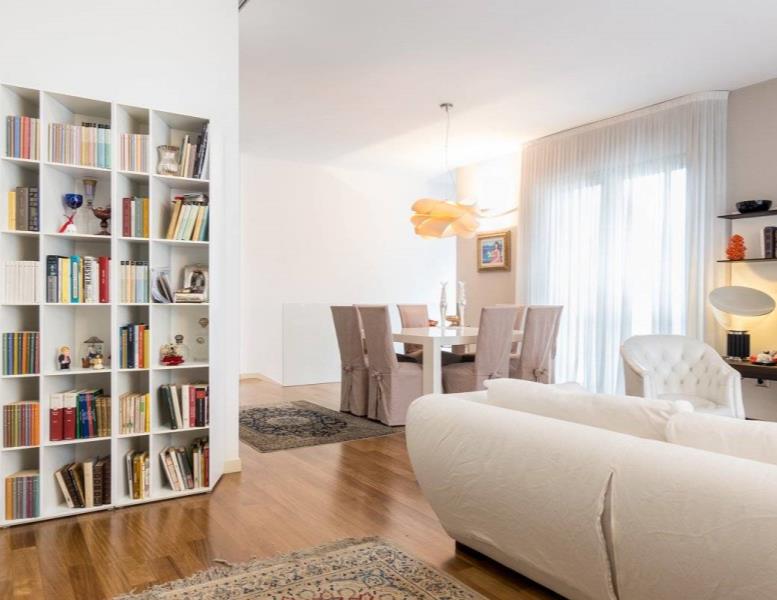casa indipendente in vendita a Paderno Dugnano