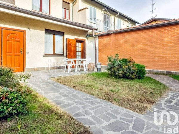 casa indipendente in vendita a Paderno Dugnano
