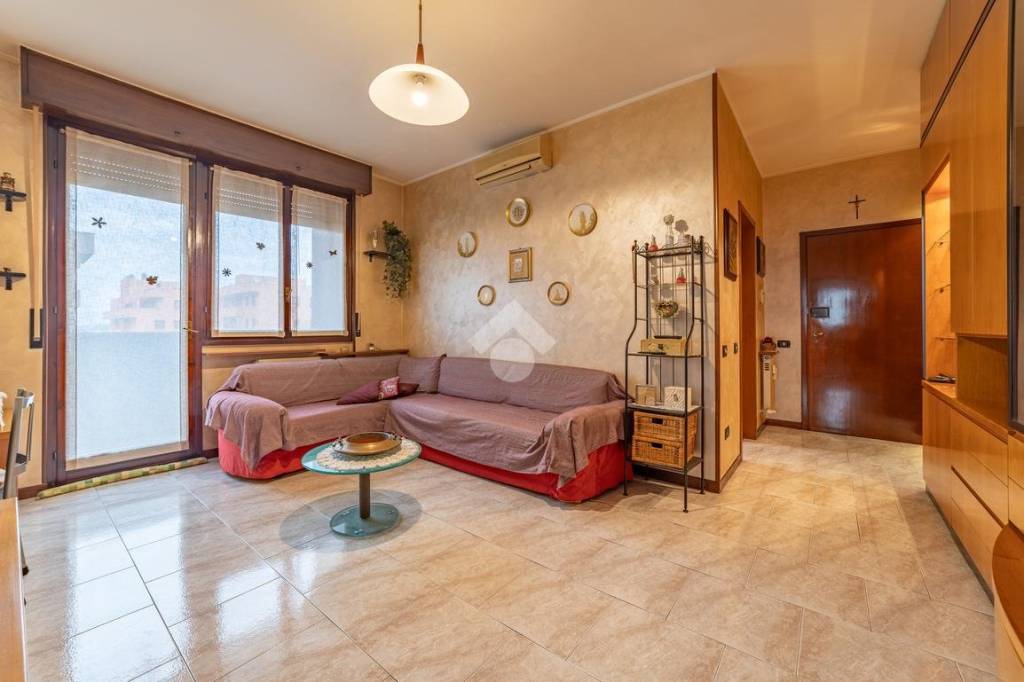 appartamento in vendita a Paderno Dugnano