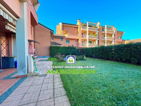 appartamento in vendita a Paderno Dugnano in zona Cassina Amata