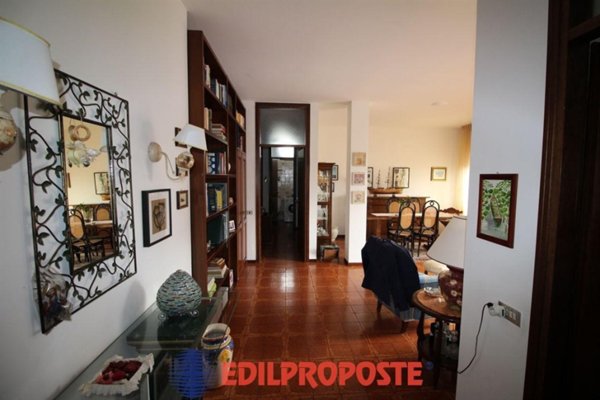 appartamento in vendita a Paderno Dugnano in zona Cassina Amata