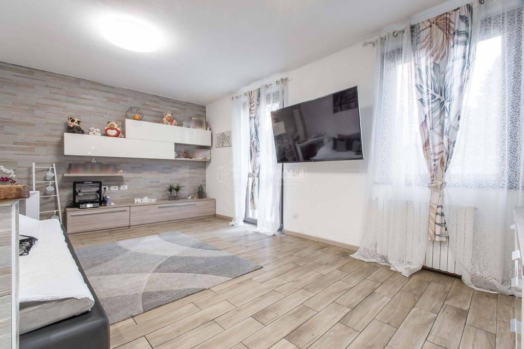 appartamento in vendita a Paderno Dugnano