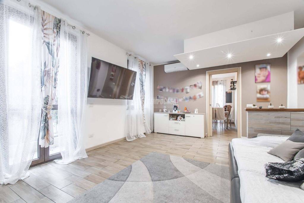 appartamento in vendita a Paderno Dugnano
