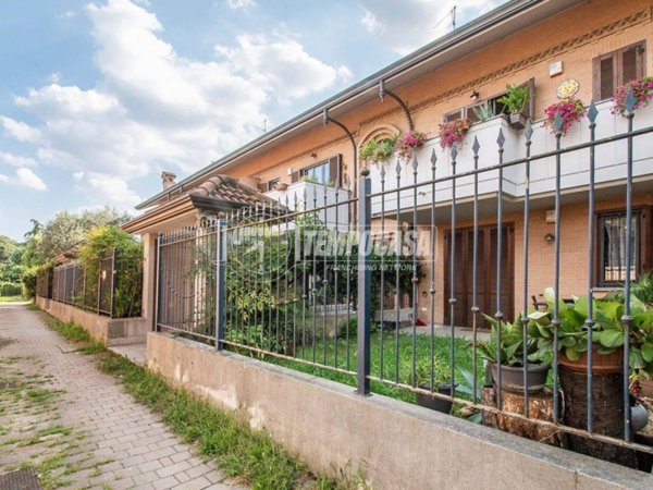 appartamento in vendita a Paderno Dugnano in zona Palazzolo Milanese