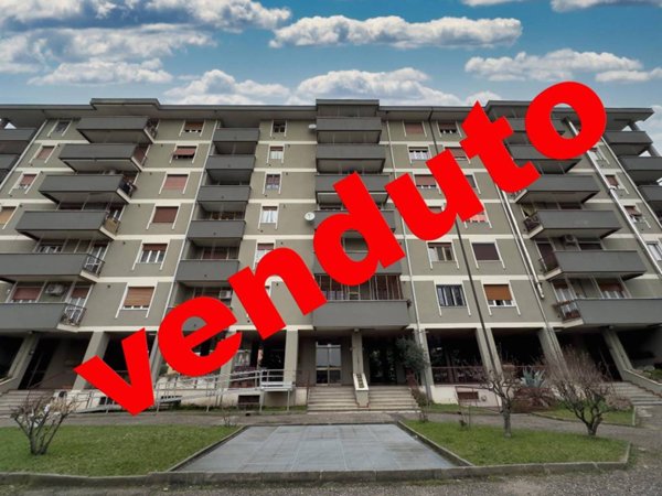 appartamento in vendita a Paderno Dugnano in zona Palazzolo Milanese